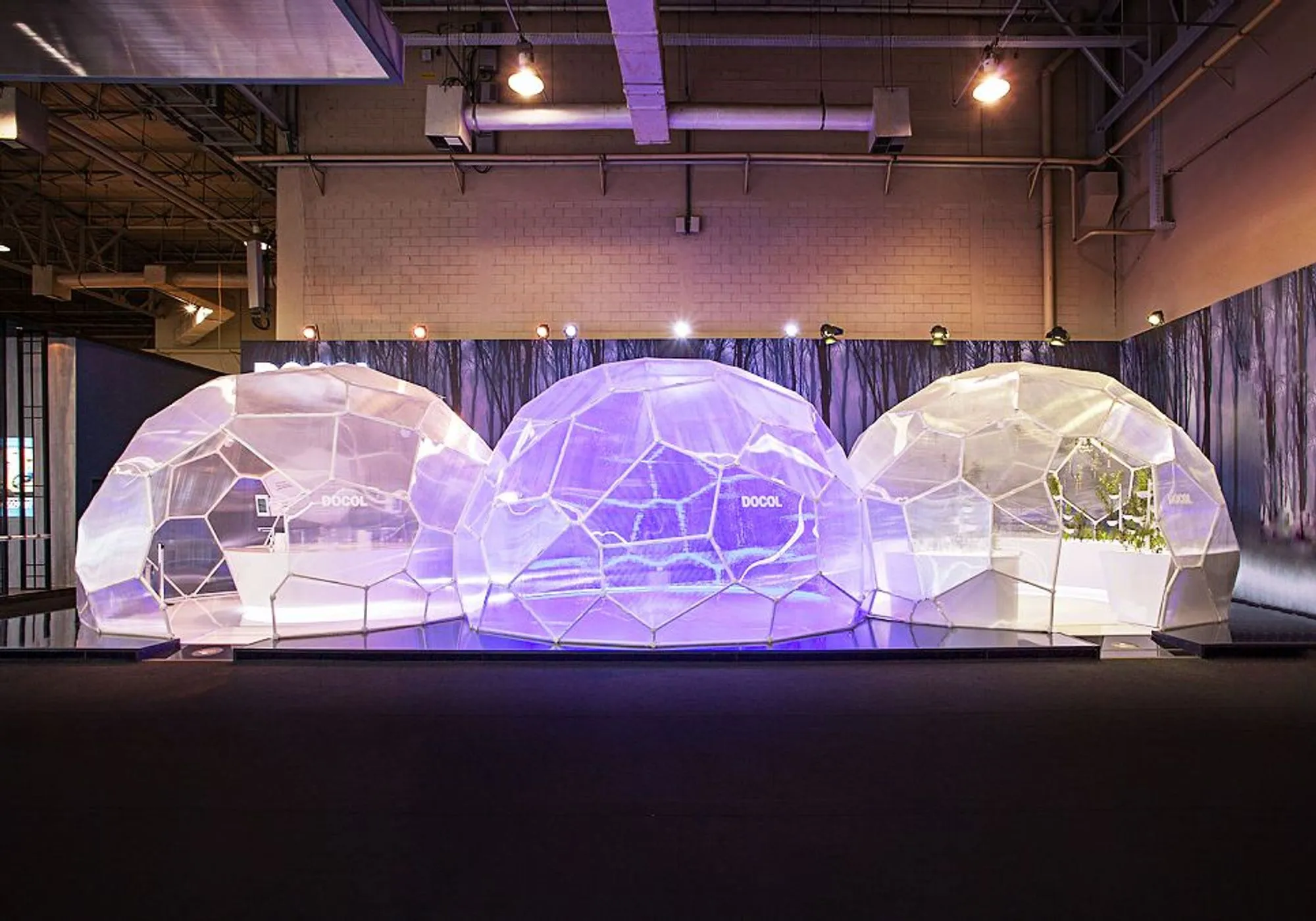 Cenografia completa do pavilhão O3.