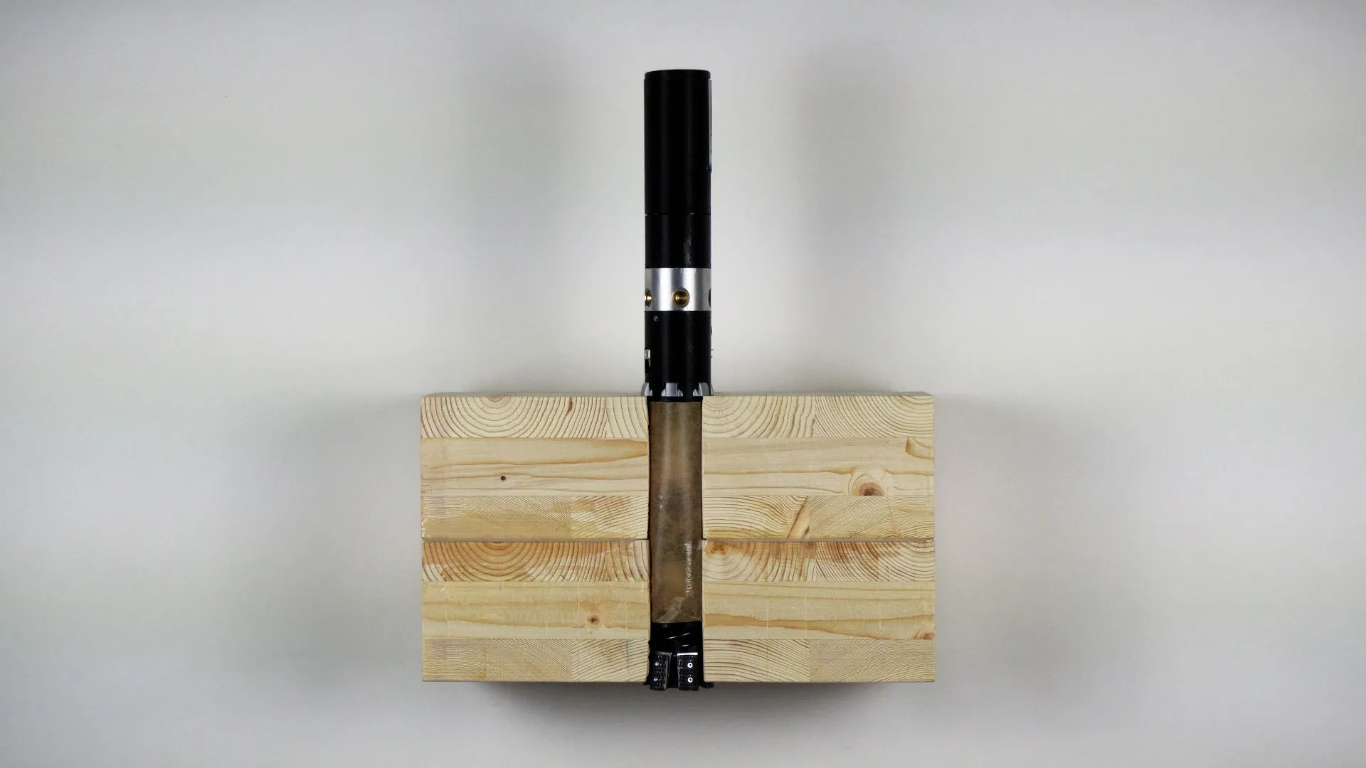 Figure 55b - Device activated with paper protection.