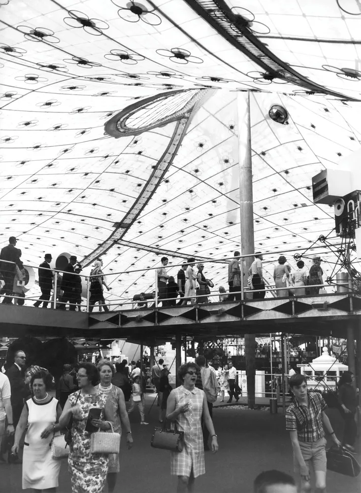 Deutscher Pavillon Expo 1967 (Innenraum)