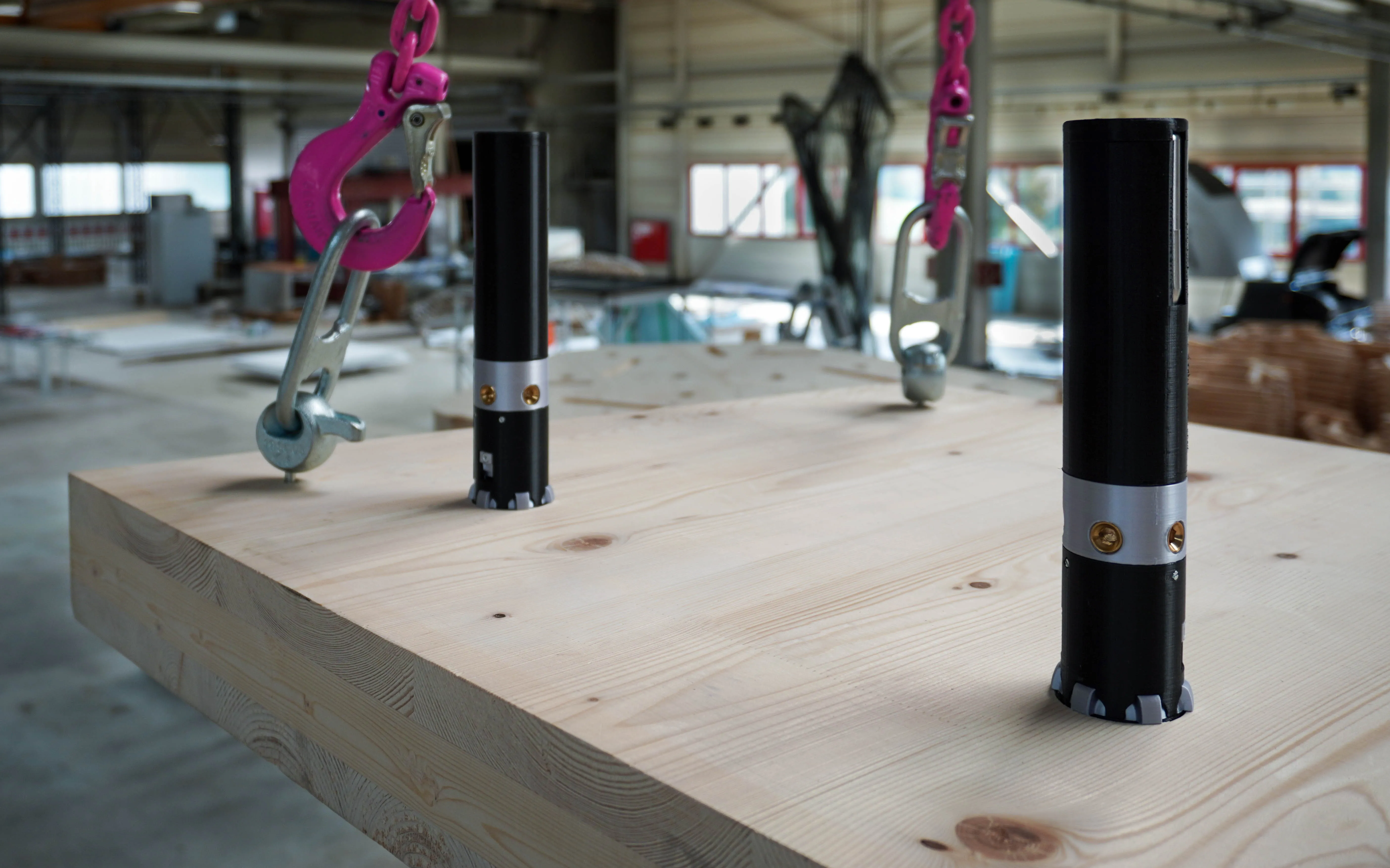 Photo of the pressure robots on the demonstrator.
Clamping robots on the demonstrator.